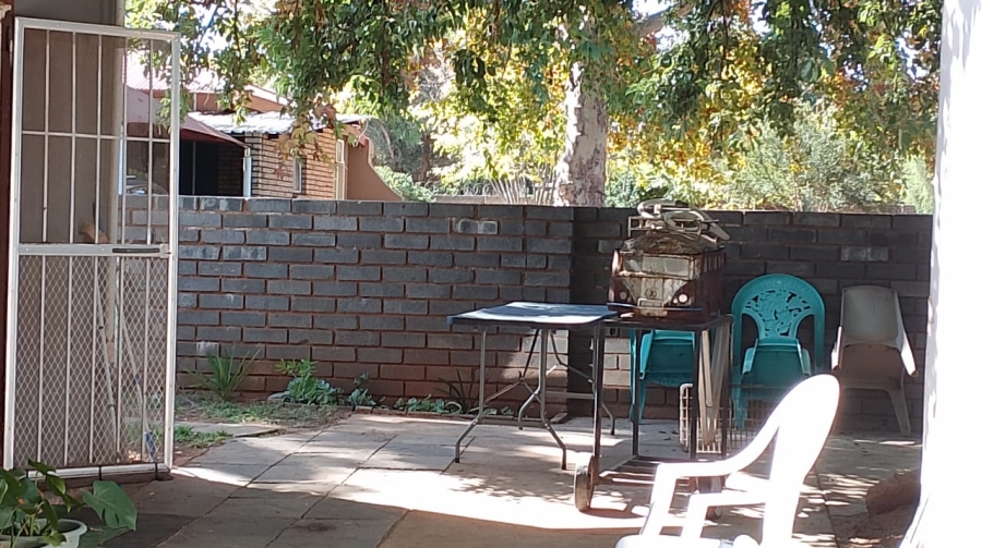 4 Bedroom Property for Sale in Kuruman Northern Cape